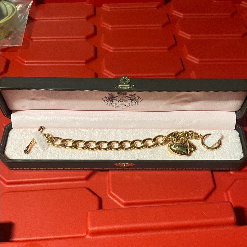 Juicy Couture Gold Heart Charm Bracelet